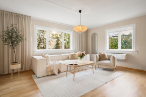 Historical Villa & Green Sanctuary in City Center